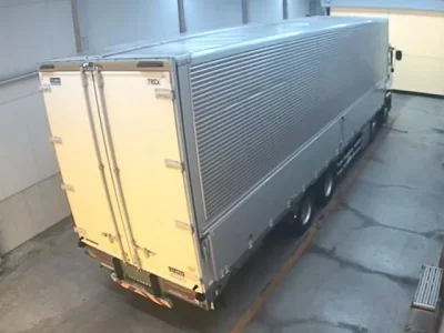 Isuzu TRUCK