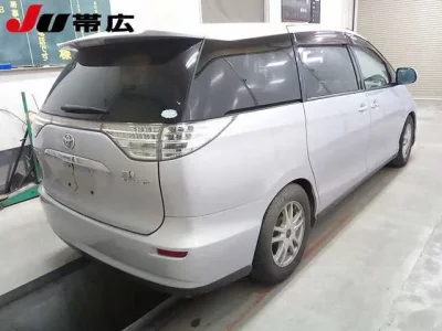 Toyota ESTIMA HYBRID