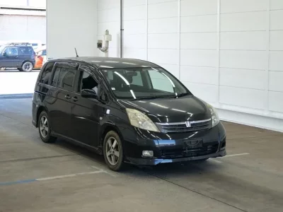 Toyota ISIS