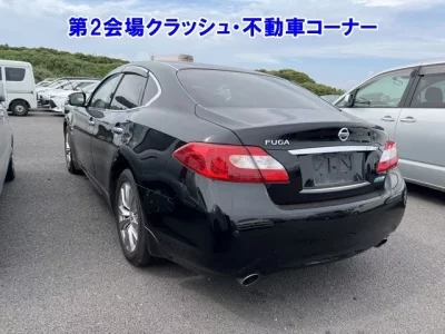 Nissan FUGA