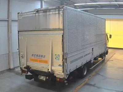 Mitsubishi FUSO FIGHTER