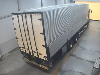 Mitsubishi FUSO TRUCK