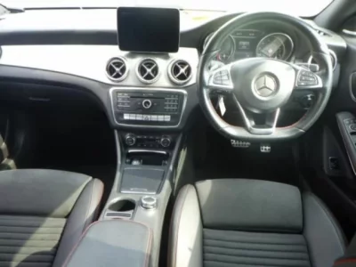 Mercedes-Benz CLA CLASS