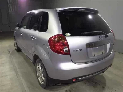 Mazda VERISA
