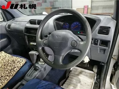 Daihatsu TERIOS KID