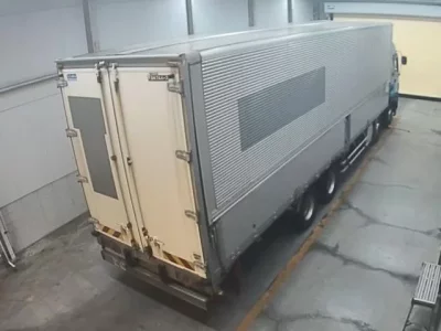 Isuzu TRUCK