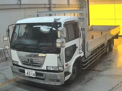 Nissan CONDOR