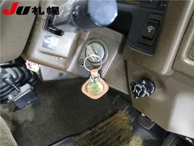 Nissan SAFARI