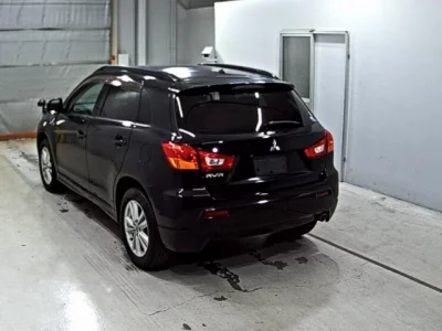 Mitsubishi RVR