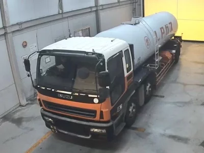Isuzu TRUCK