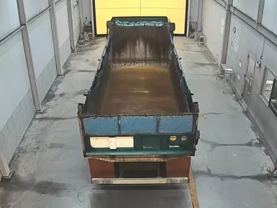 Isuzu TRUCK
