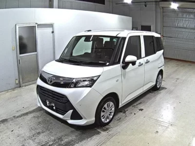Toyota TANK