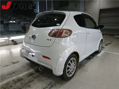 Subaru R1
