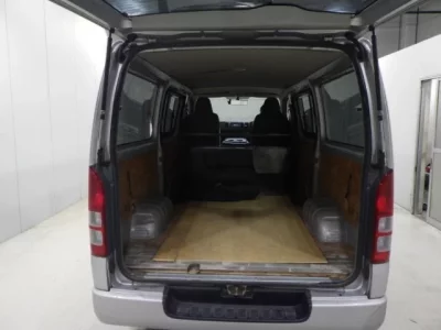 Toyota REGIUS ACE VAN