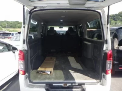 Nissan CARAVAN VAN