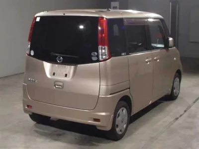 Nissan ROOX