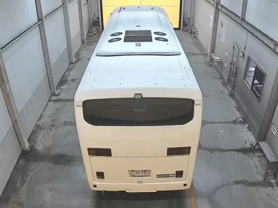 Nissan BUS