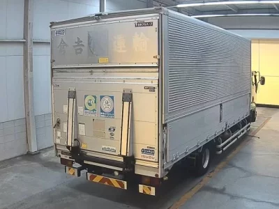 Isuzu FORWARD