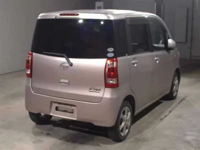 Daihatsu TANTO EXE