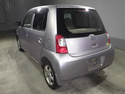 Daihatsu Esse