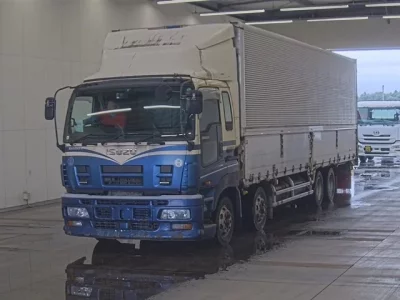 Isuzu GIGA