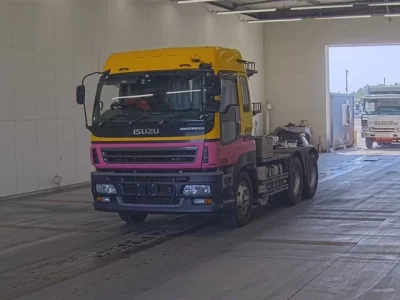 Isuzu GIGA