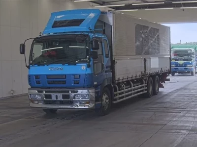 Isuzu GIGA