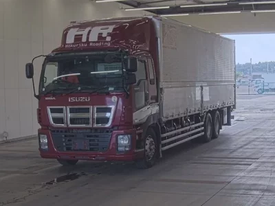 Isuzu GIGA