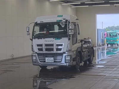 Isuzu GIGA