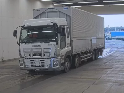 Isuzu GIGA