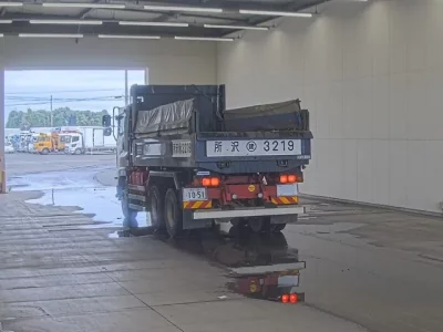 Isuzu GIGA