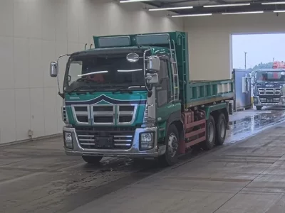 Isuzu GIGA