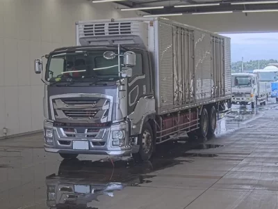 Isuzu GIGA