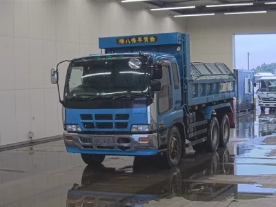 Isuzu GIGA