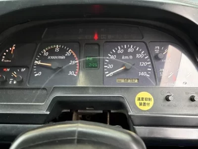Isuzu GIGA