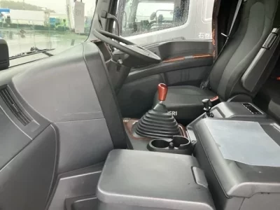 Isuzu GIGA