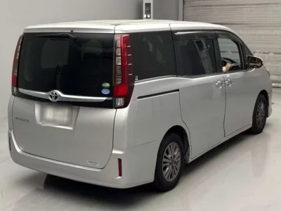 Toyota ESQUIRE