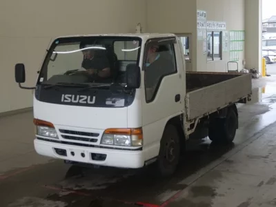 Isuzu ELF