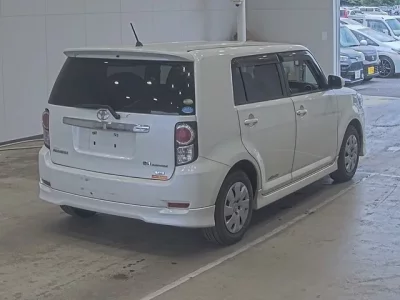 Toyota COROLLA RUMION
