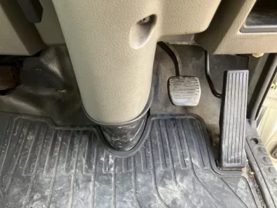 Nissan TRUCK