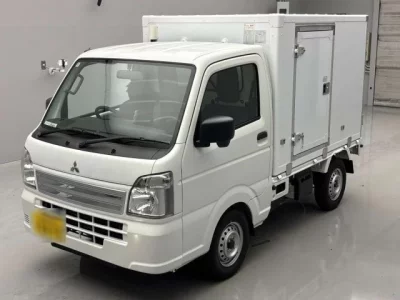 Mitsubishi MINICAB TRUCK