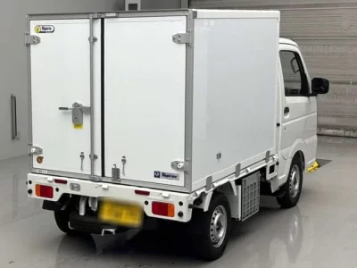 Mitsubishi MINICAB TRUCK