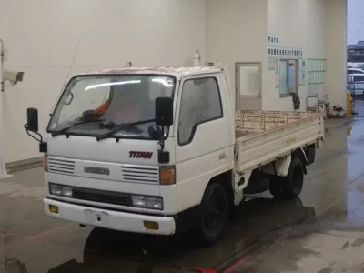 Mazda TITAN