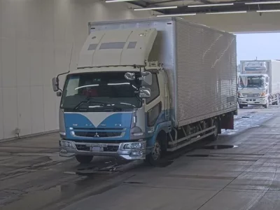 Mitsubishi FUSO FIGHTER