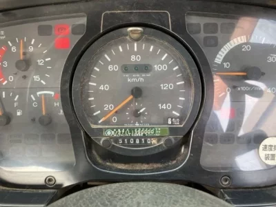 Nissan TRUCK
