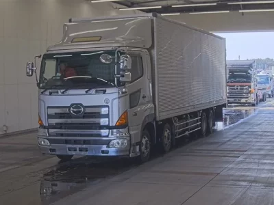 Hino PROFIA