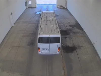 Nissan BUS
