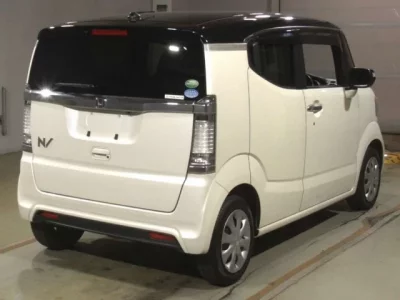 Honda N BOX SLASH