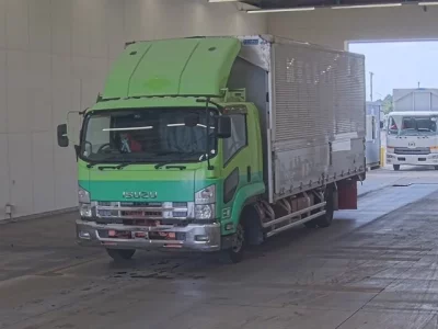 Isuzu FORWARD