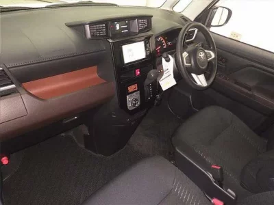 Toyota TANK
